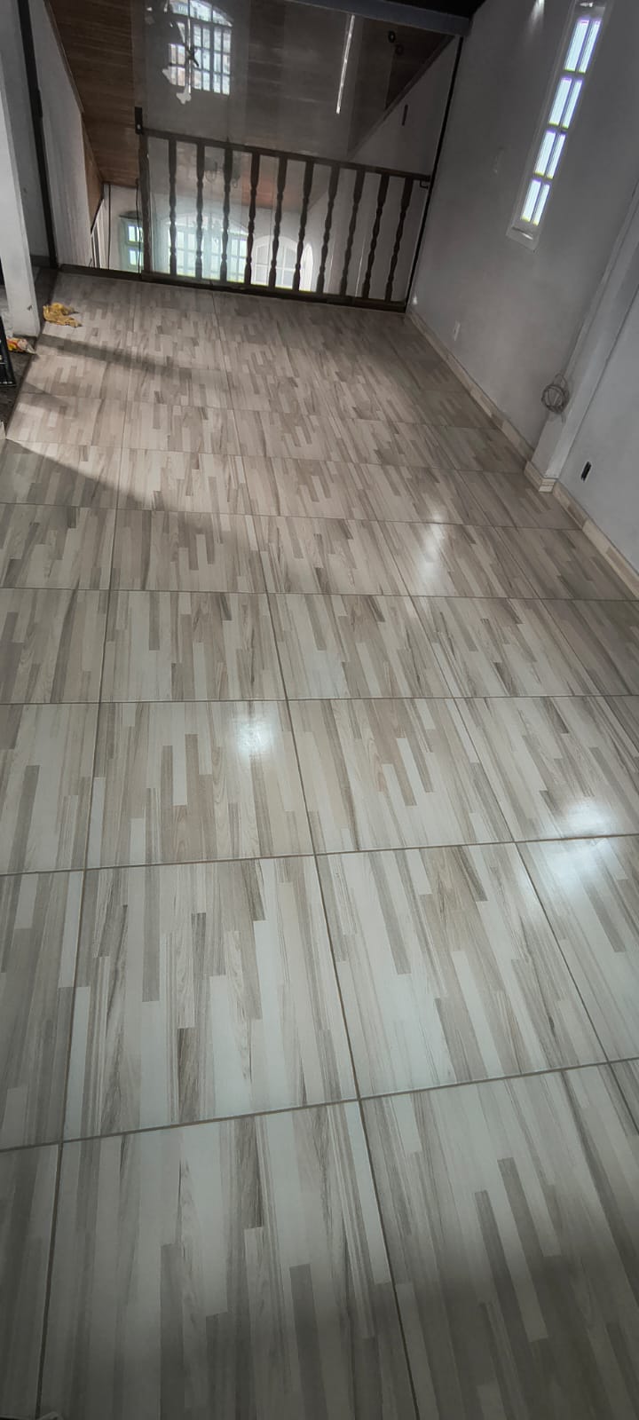 Acabamento de soleira e porcelanato